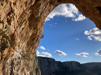 Climbing in Manikia Guidebook - Example route 2