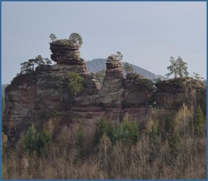 A typical Pfalz sandstone crag with some distinctive towers