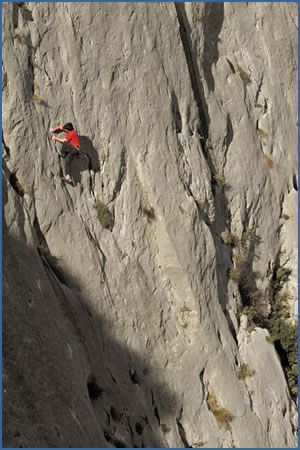 Stephen Blacket climbing on Vision, F5 at Combe Obscure crag near Avignon