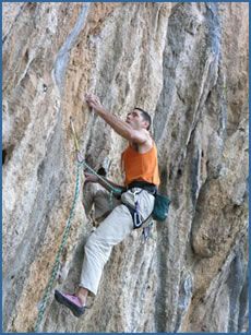 Yannis Torelli climbing Turbo Booster F7c+ at the Alepochori crag, near Patras