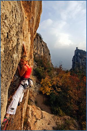 Maja Vidmar climbing Zacha, F7c, at Laghel crag, Arco