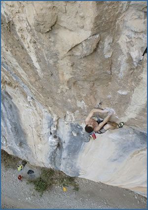 Cody Roth on a route in the Las Animas Wall sector of El Salto