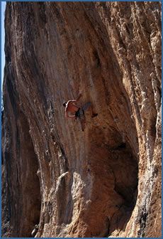 Unknown climber on Football Fan (F8a) at Fraggel Rock
