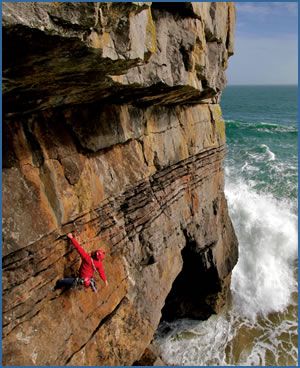 Pembroke rock climbing photograph – Heart of Darkness, HVS 5a